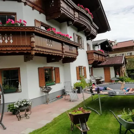 Apartment Zellerhof *