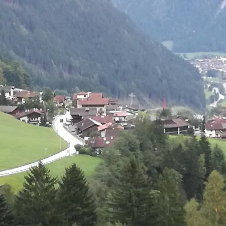 Zellerhof Apartment *